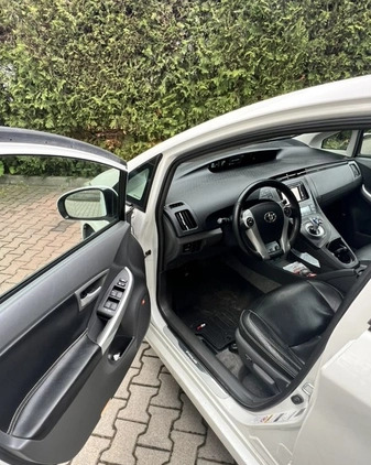 Toyota Prius cena 31980 przebieg: 272500, rok produkcji 2010 z Kraków małe 172
